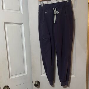 Figs Women's Joggers in Deep purple with Light Gray Tie